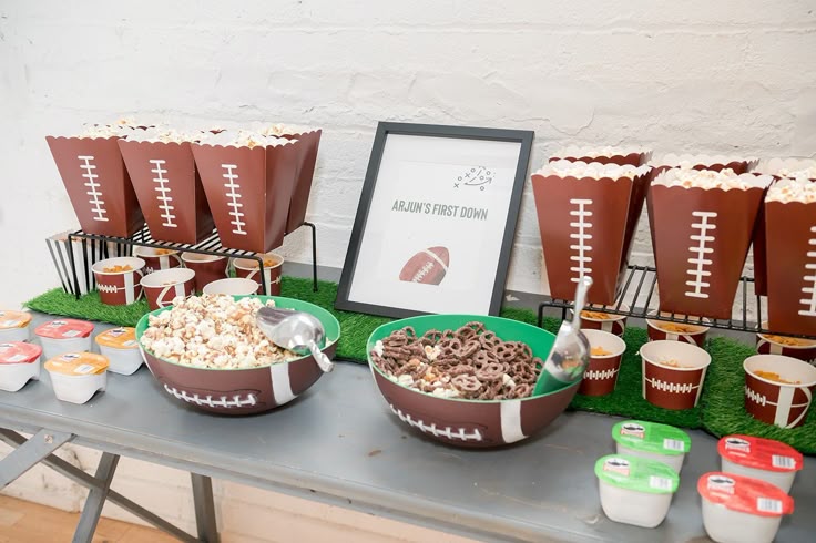NFL Party Supplies