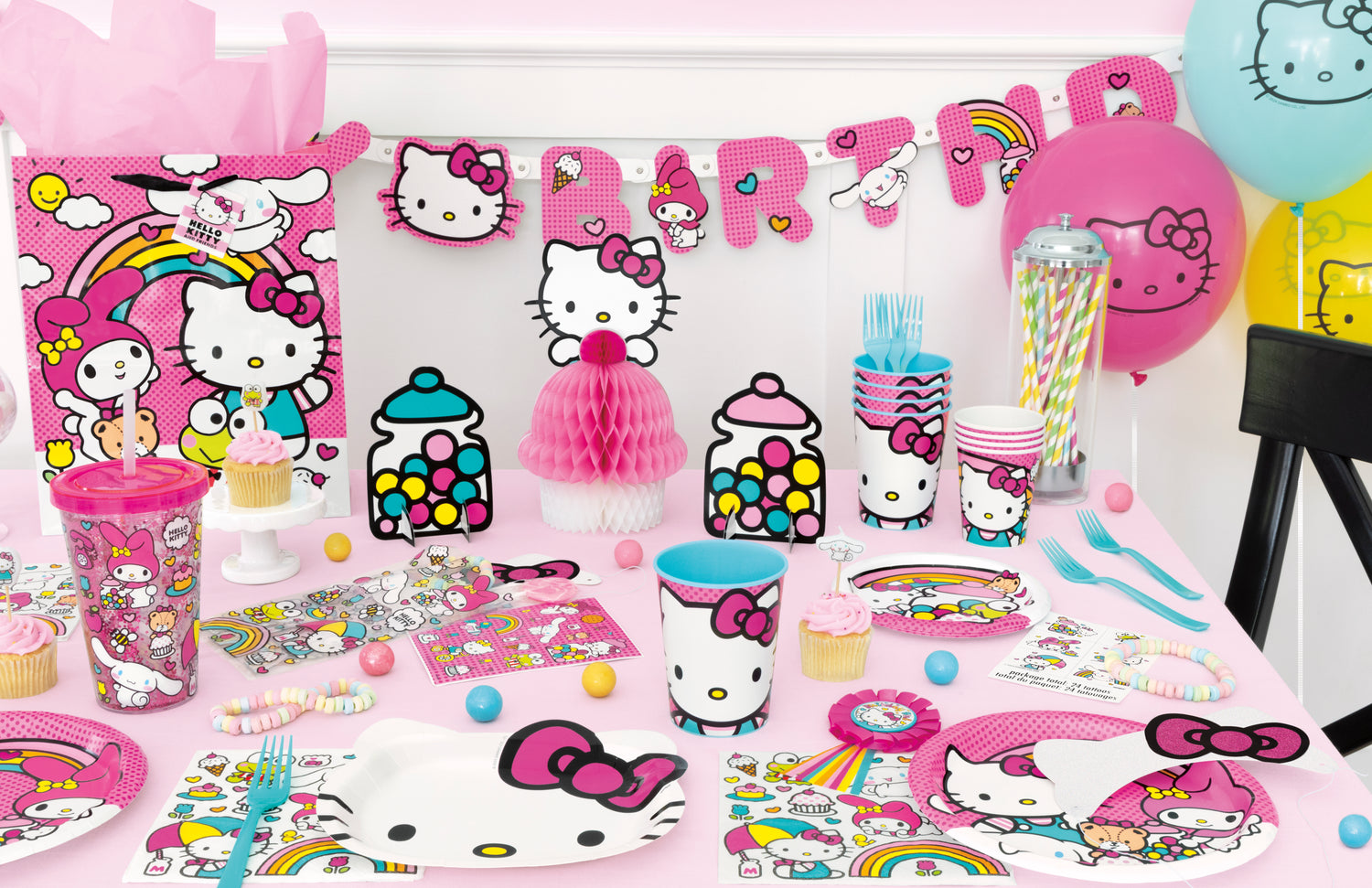 Hello Kitty & Friends Birthday Party Kit - GOOD