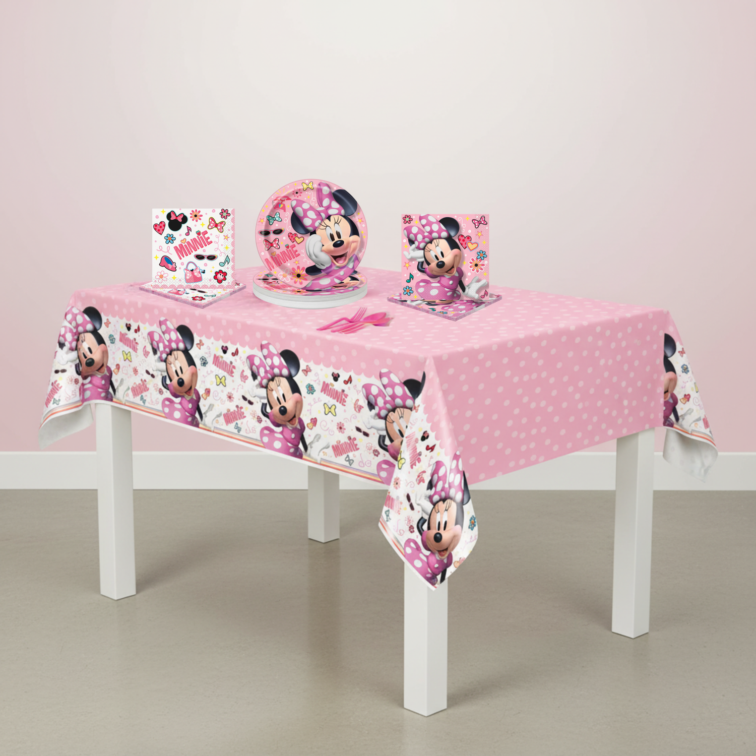 Minnie Mouse Party Kit for 16 People - Basic