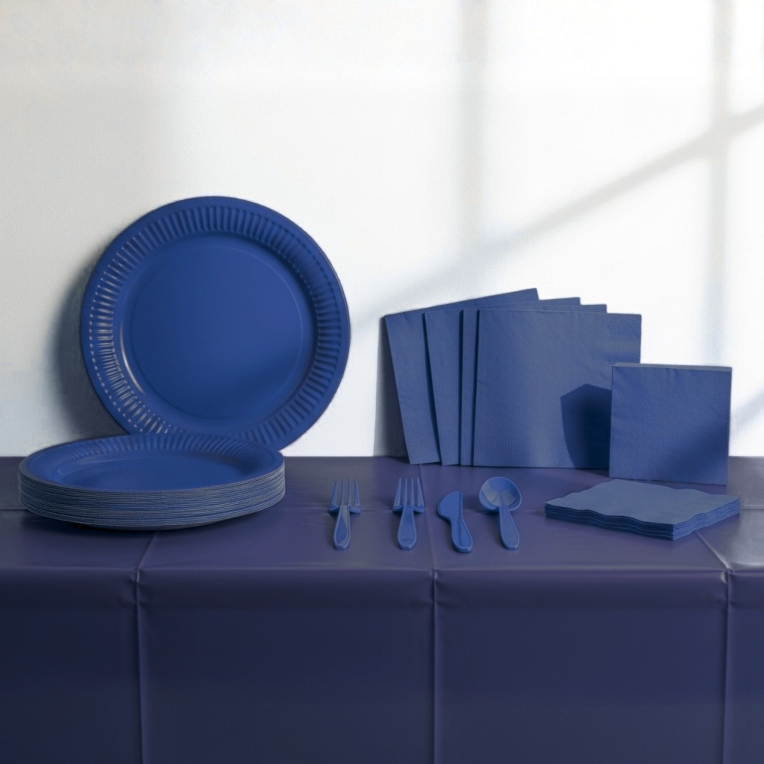 True Navy Party Kit for 16 people - Standard