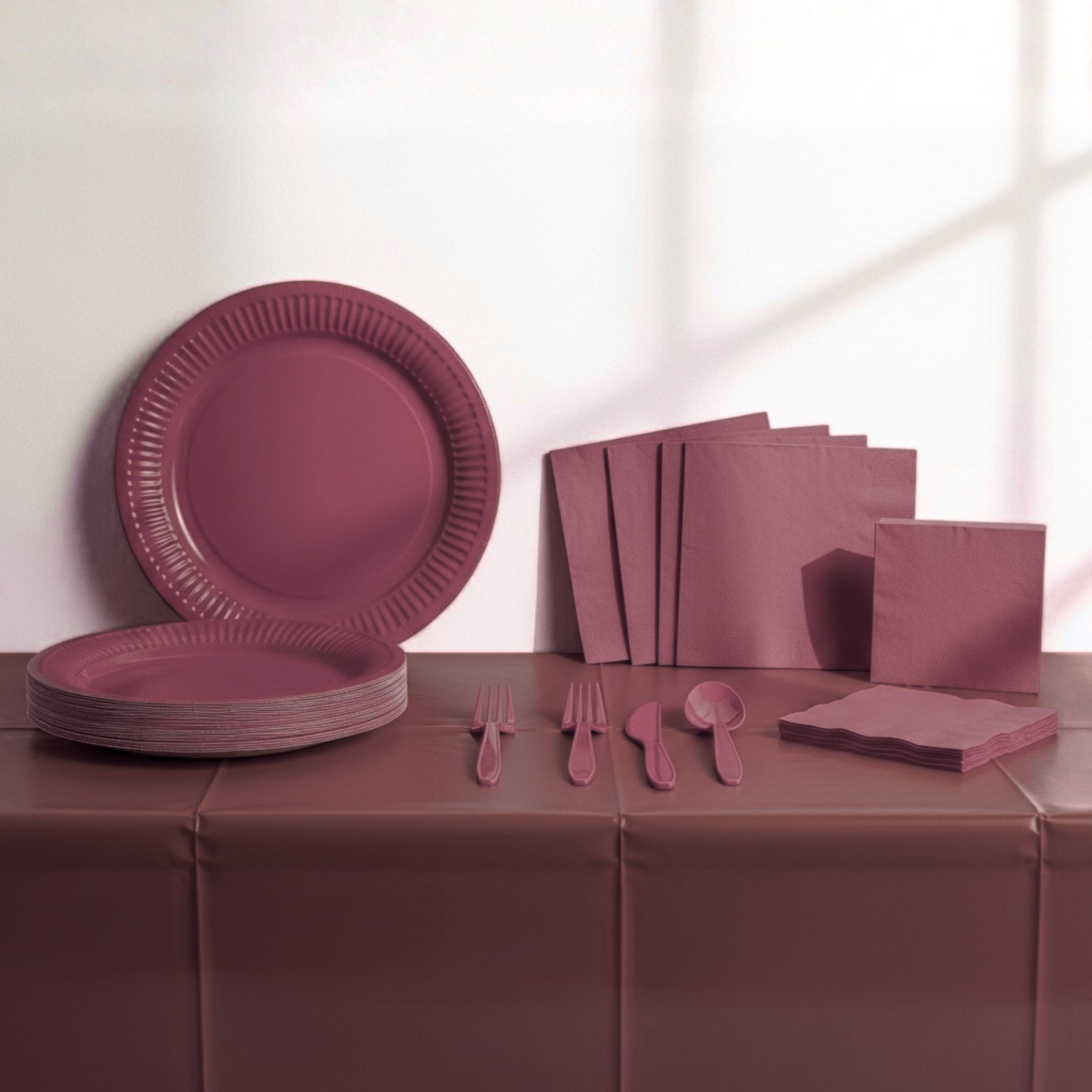 Burgundy Party Kit for 16 people - Standard